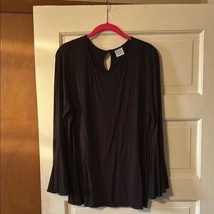 Chic Black Long Sleeve Cut-Out Blouse